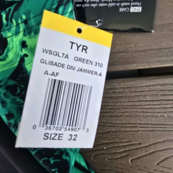 TYR Durafast Elite Swimsuit Glisade Men’s Jammer Black/ Green Splice Sz 32 NEW - Picture 3 of 3